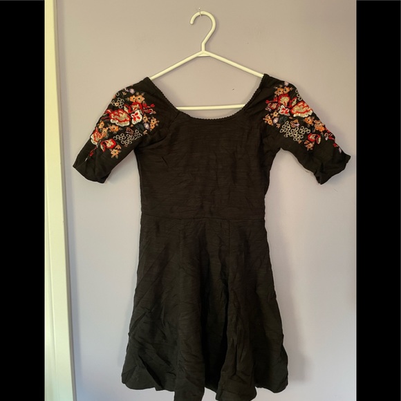 Free People Garden Sleeve Embroidered black dress - Picture 7 of 7